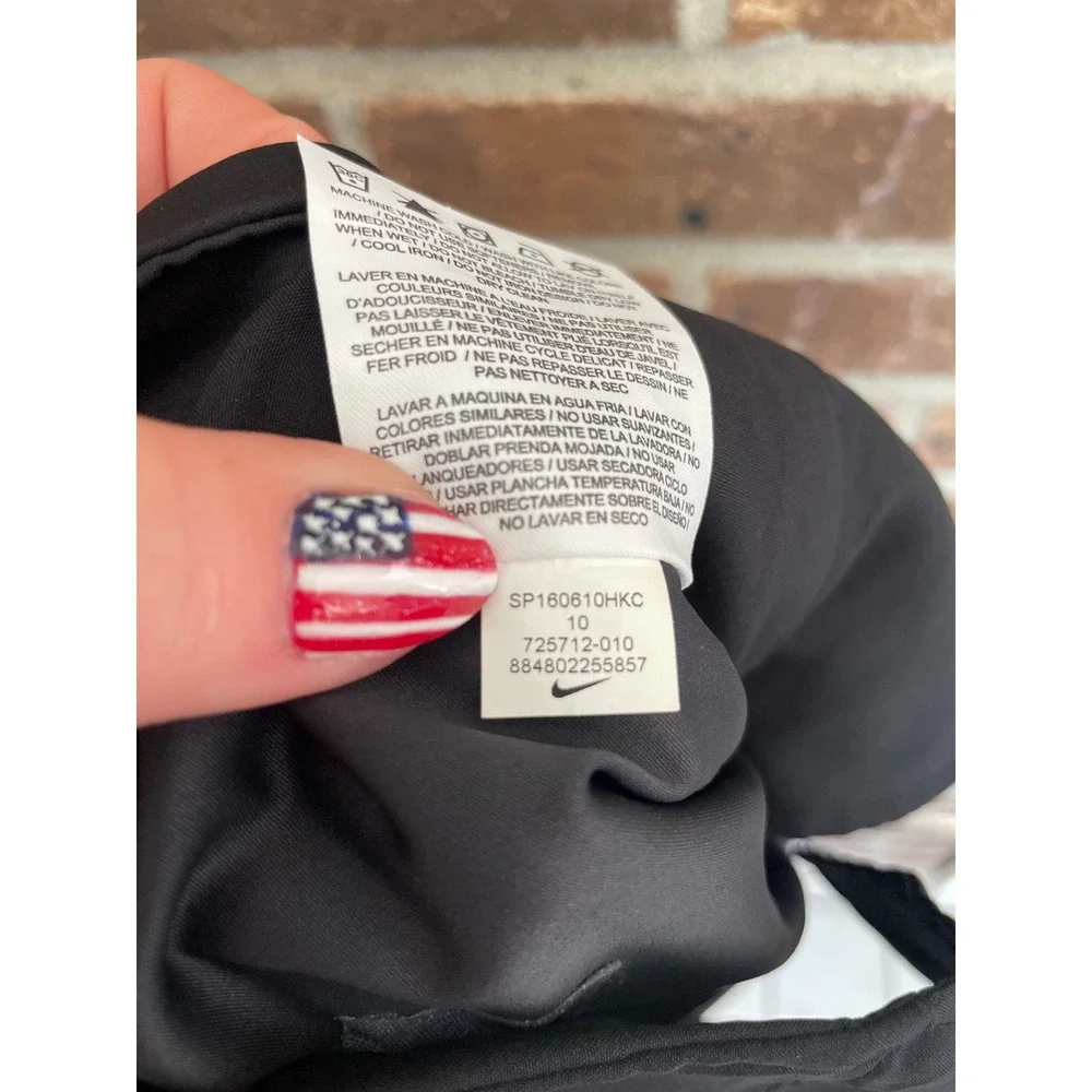 Nike women size
